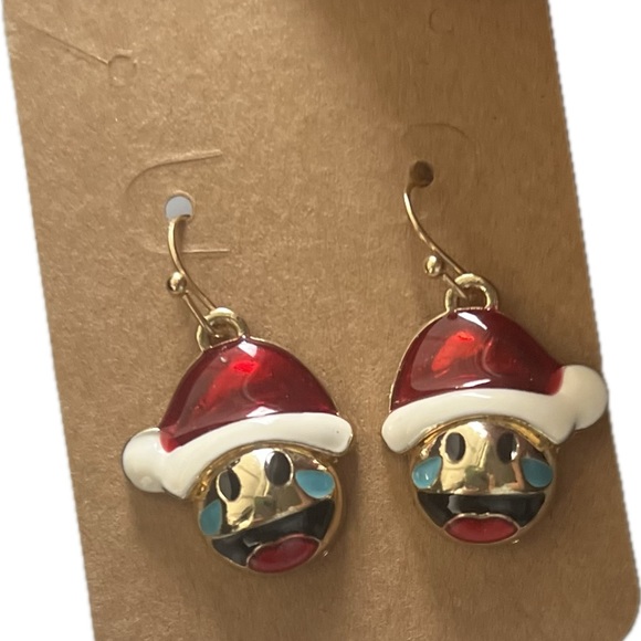 🎁 Festive Santa Face Earrings - Picture 4 of 4